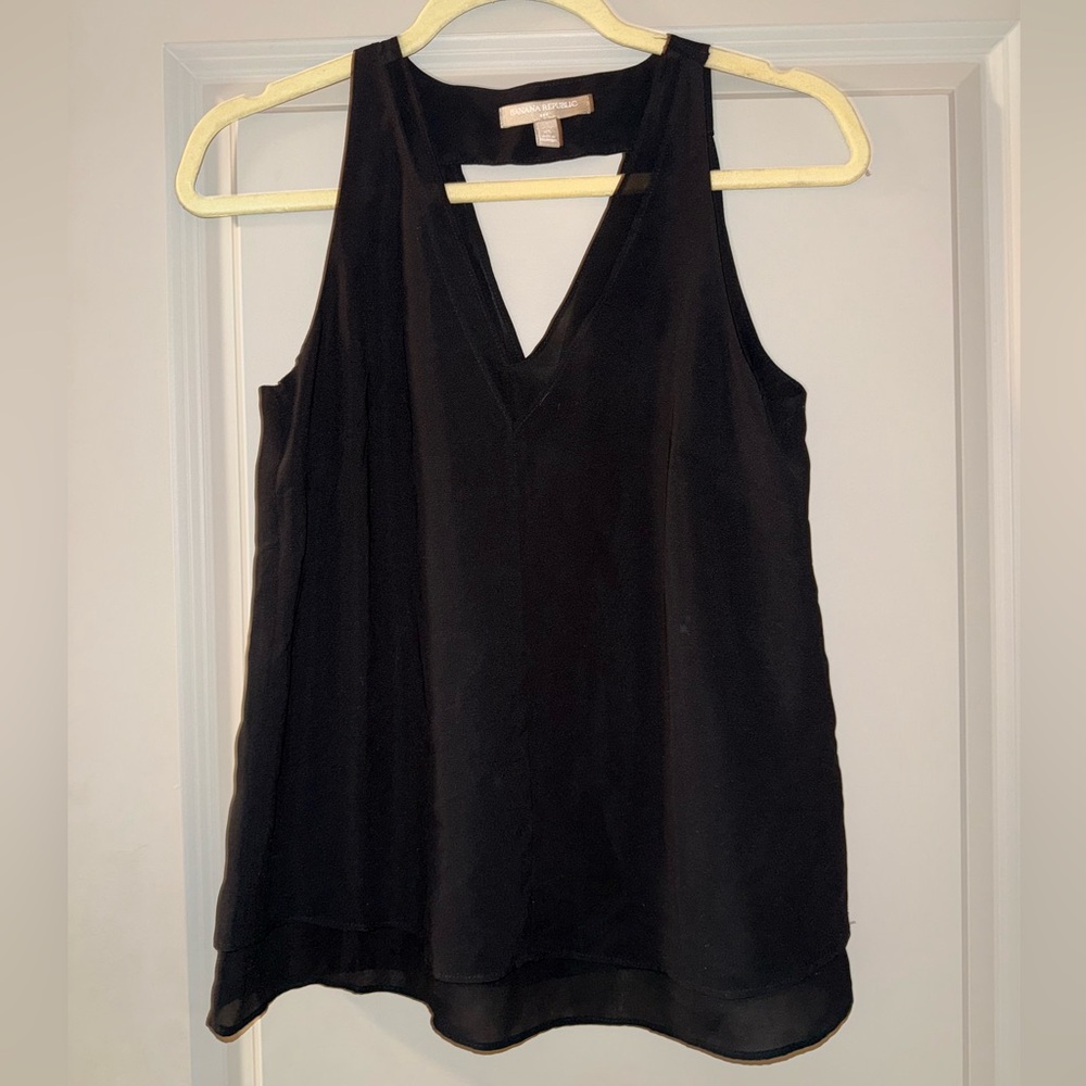 Banana Republic Black V-Neck Blouse